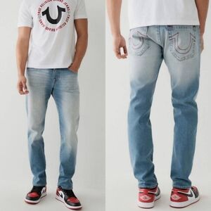 NWT True Religion "Geno" Relaxed Slim Jean Light Flasher Blue, Mens Size 40 x 32